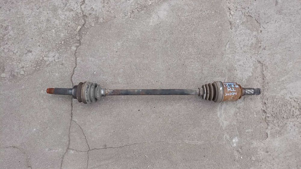 Задни полуоски Subaru Impreza 1.5i Auto 2006г.