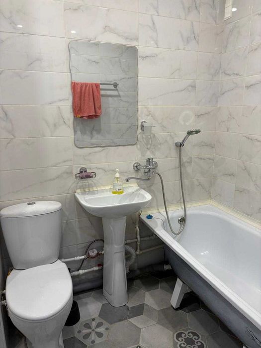 Продам 1 ком квартиру на гор парке