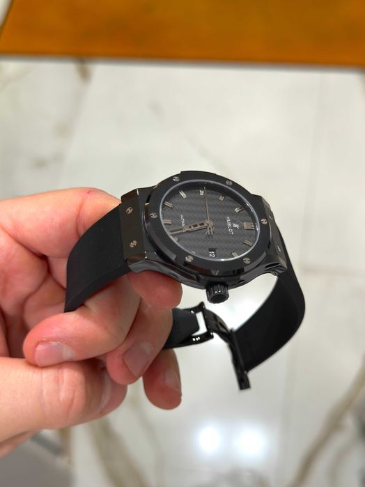 Hb Classic Fusion 42mm черна керамика