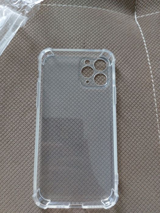 Продам Чехол на Iphone 11 Pro