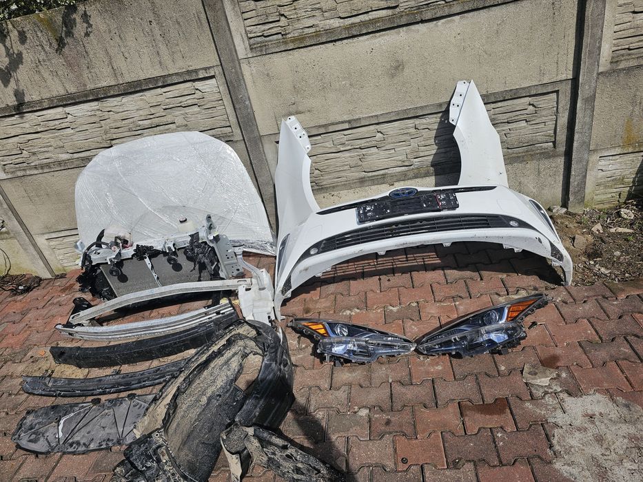 Bara fata completa impecabila prius IV facelift 2021 alb perlat