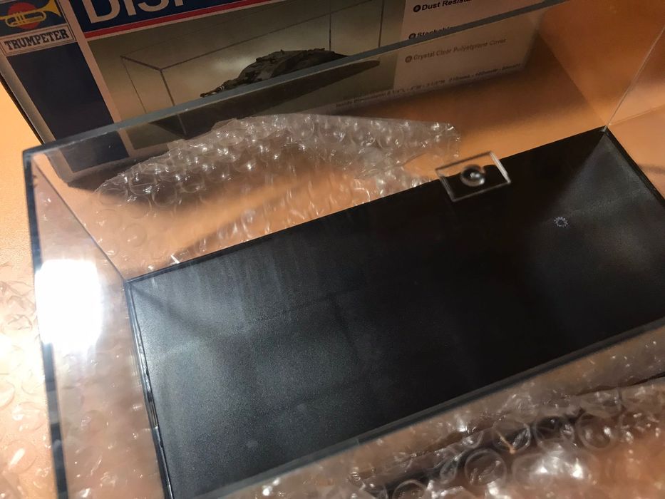 Дисплей кутия/ Display case Trumpeter 21/ 10/ 8 см 1:48 и 1:72