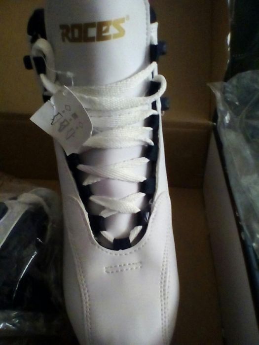 Patine Jackson Artiste si Roces   dama