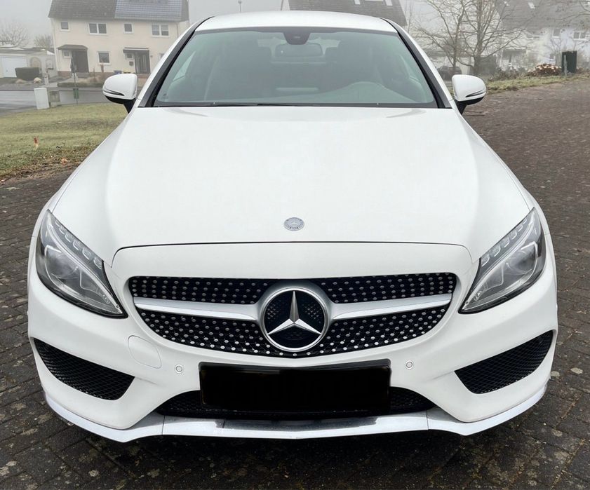Dezmembrez Mercedes C Class C205 / W205 AMG