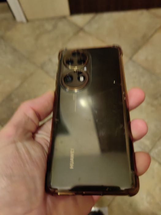 Huawei p50 pro  оригинална кутия и зарядно