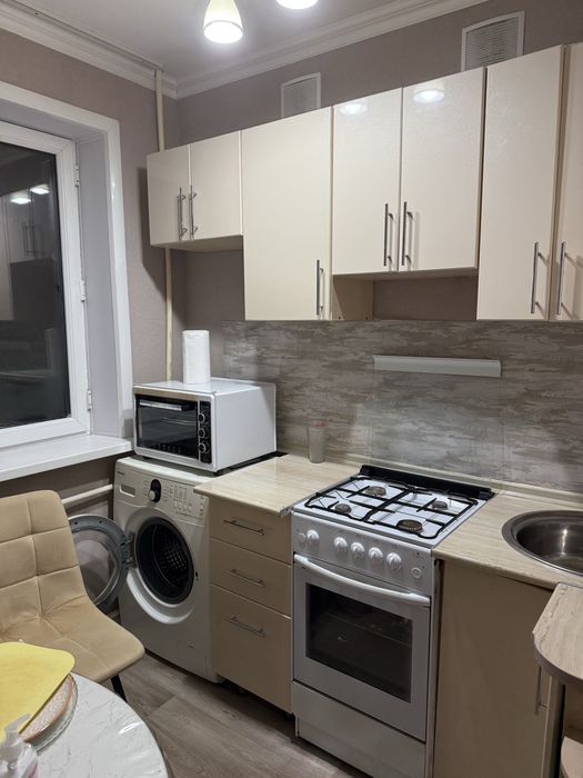 Продам кухонный гарнитур