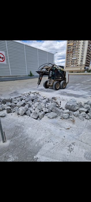 Nisip pietriș balast Moloz beton concasat bobcat miniexcavator