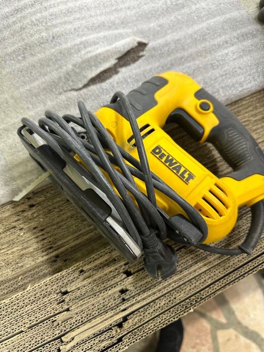 Продам электролобзик