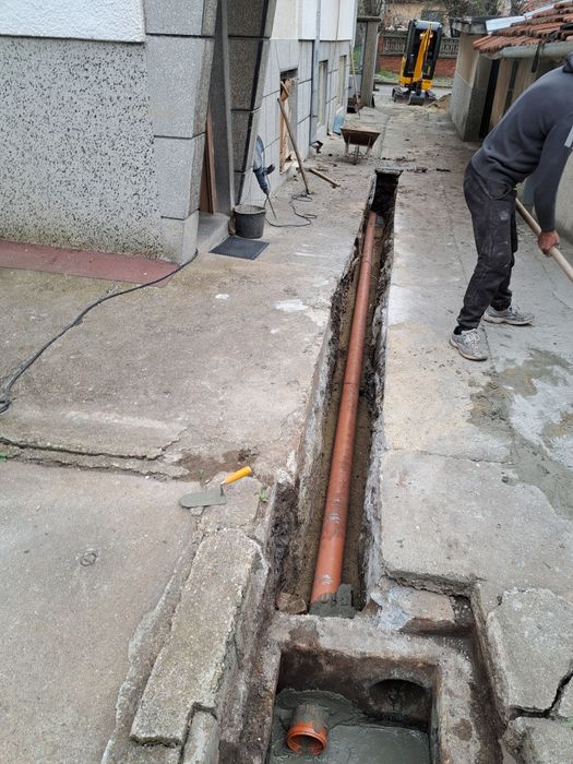 Мини багер Ямбол.Услуги с мини багер и самосвал