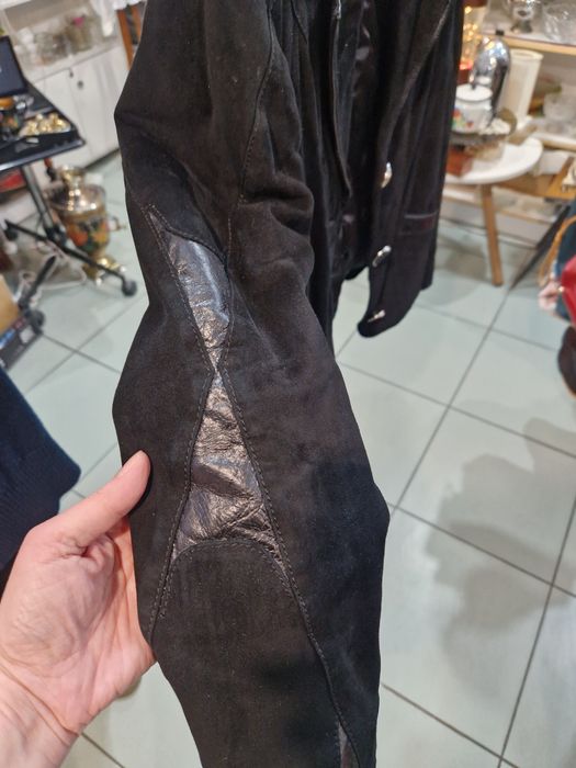 Продам женские пиджаки