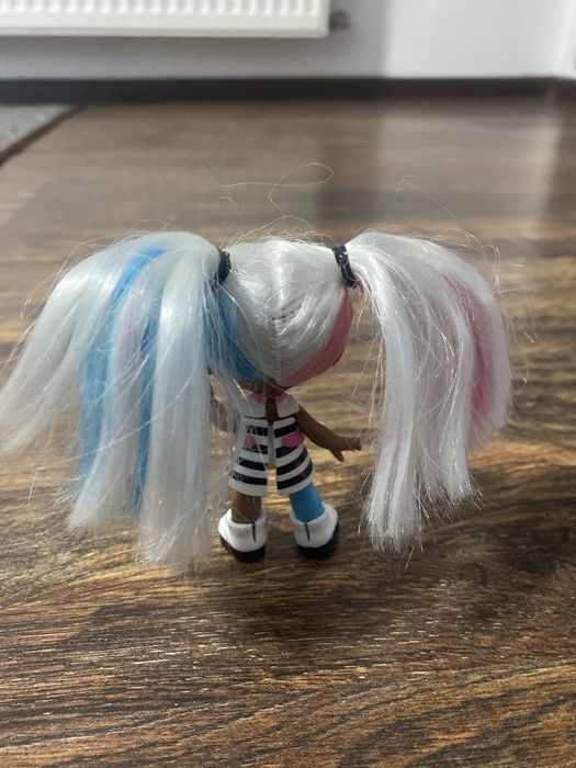 Papusi barbie fetite