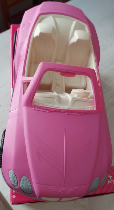 Машина для кукол Барби
