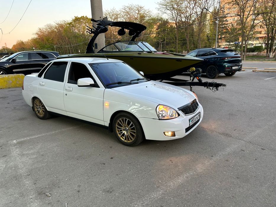 Лада приора 2013 года 1.6