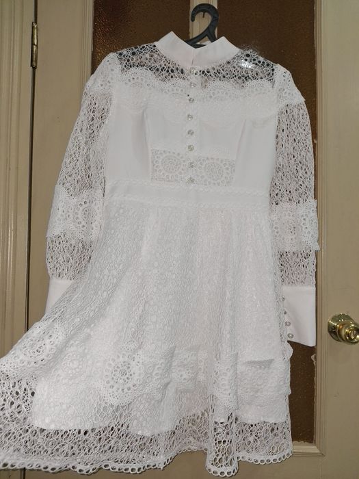 Новое платье 44 рр доставка