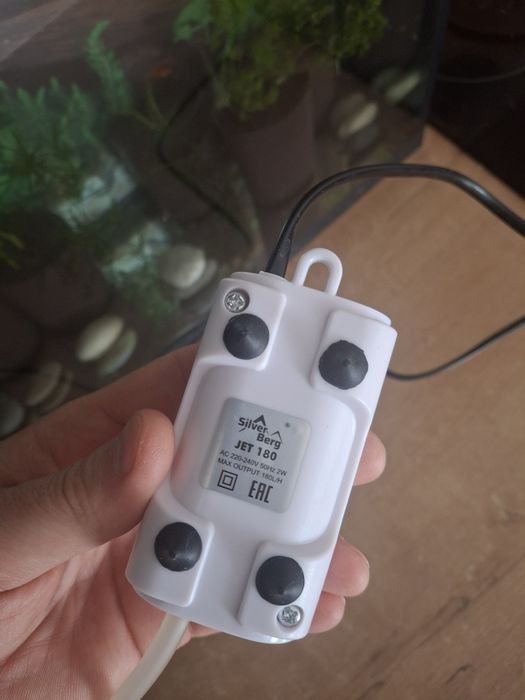 Компрессор для аквариума компактный