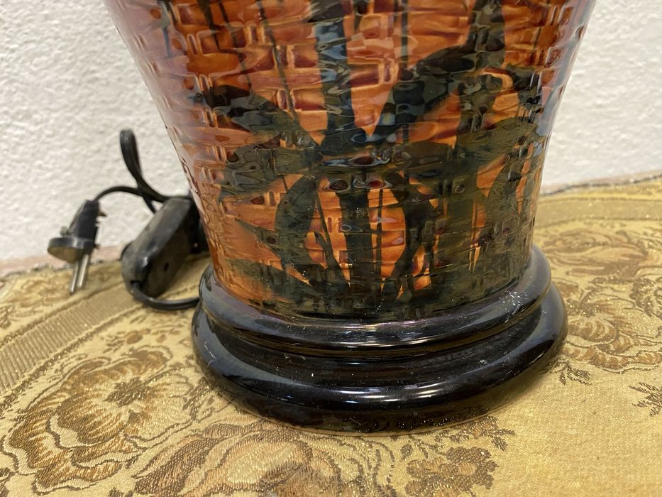 Стара италианска лампа от порцелан