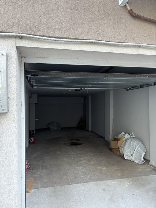 Двоен гараж под наем Хаджи Димитър