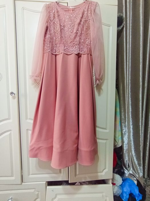 Платье женское нарядное