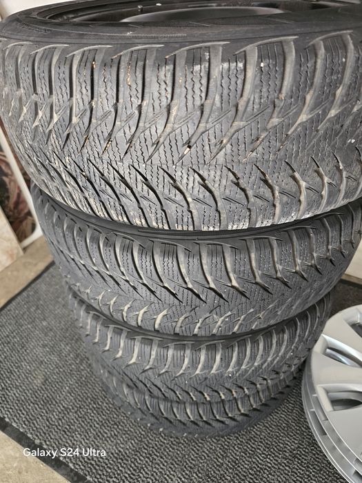 Гуми, стоманени джанти и тазове за БМВ-1, Е87, 195/55   R16