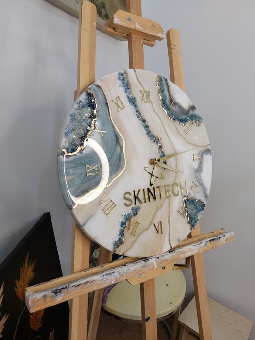 Epoksid smoladan kartina va soatlar / Часы и картины из эпоксидный смо