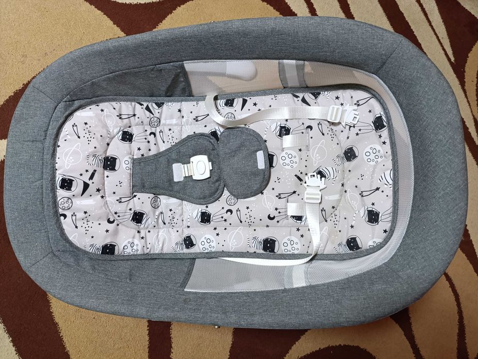 Продам детский шезлонг, 400.000 сум.