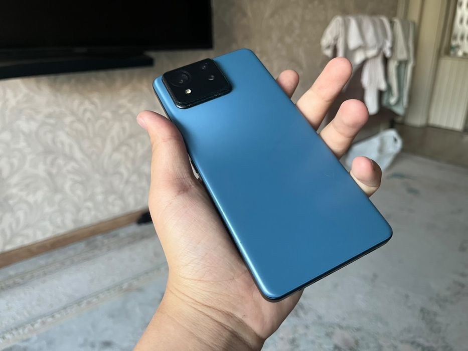 ASUS zenfone 11 ultra