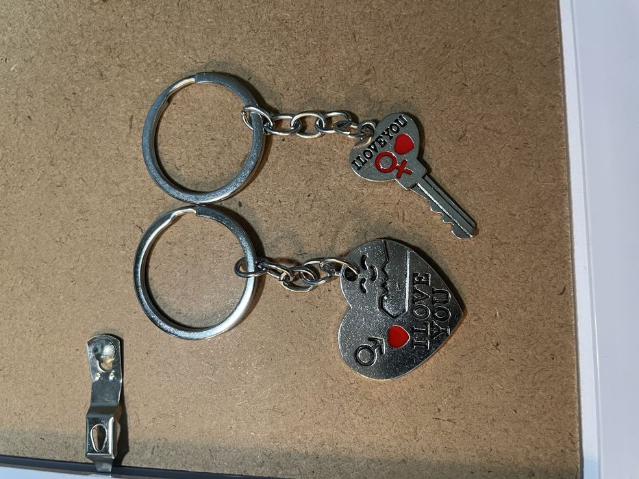 Парные брелоки на 14 февраля.