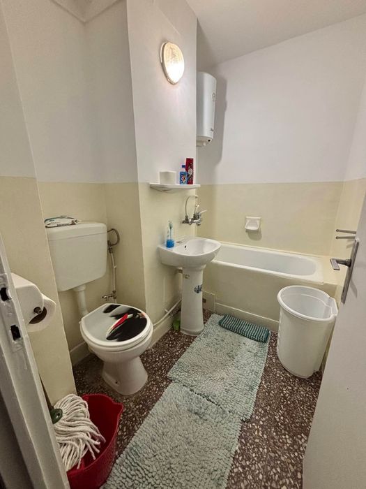 Garsoniera de vanzare