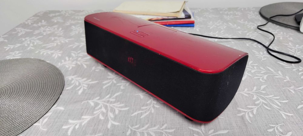 Boxa Activa Pioneer XW-NAS5-R Sistem audio 2.1 cu Subwoofer Integrat