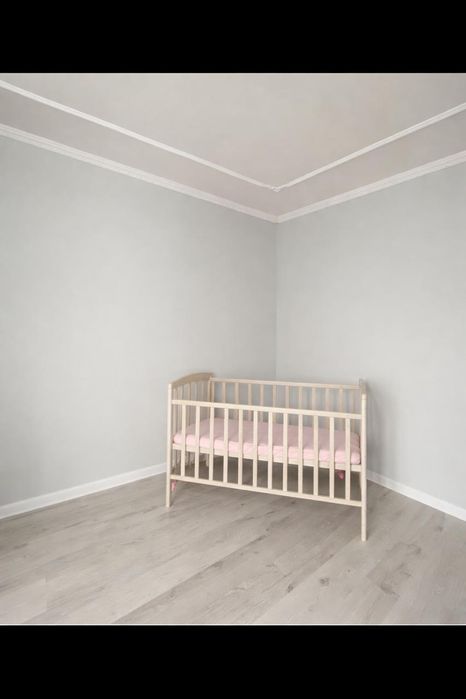 Продам хорошую детскую кровать с бортами