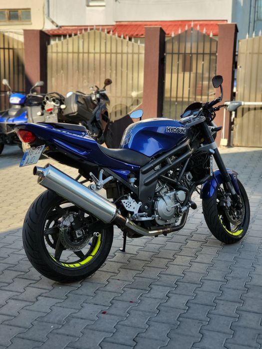 Hyosung Gt 650 Naked 2011 Injectie
