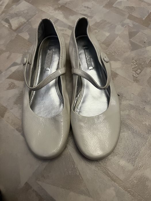 Туфли и сапоги женские