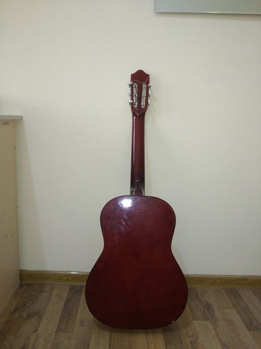 Классическая Гитара Flight. Чехол в наличии.