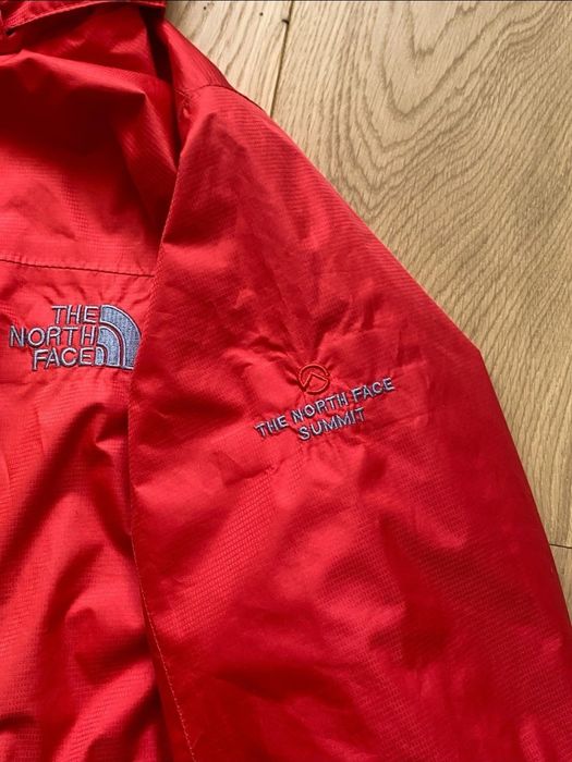 The North Face Summit Series GoreTex мъжко непромокаемо яке S