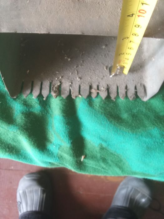 Уред за бране на билки