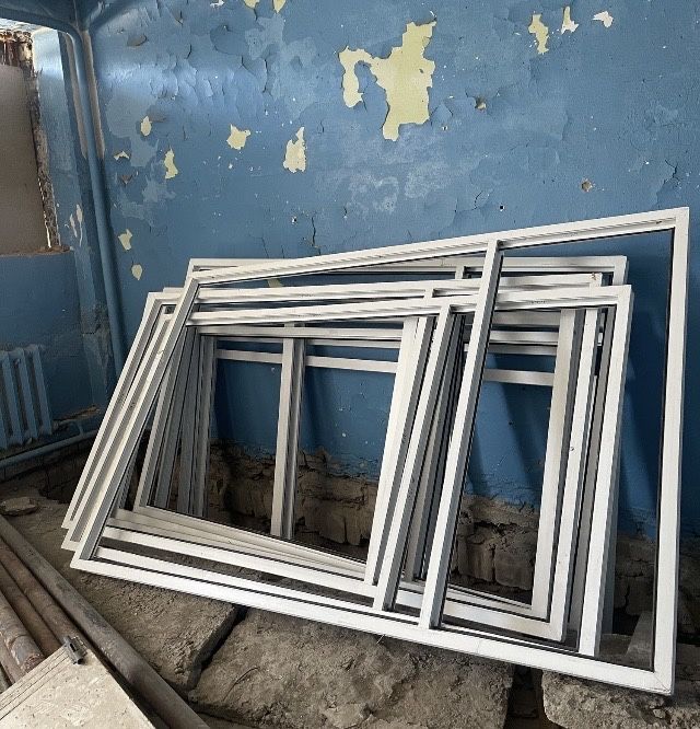 Пвх рамы. Бу продам.