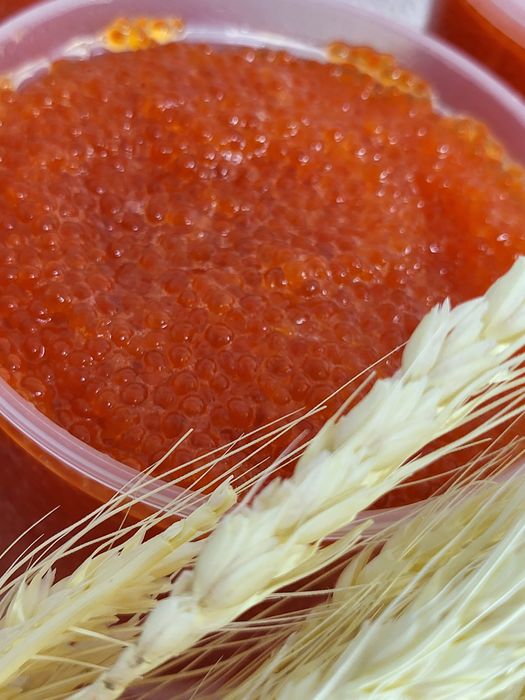 Натуральная  икра форели.
