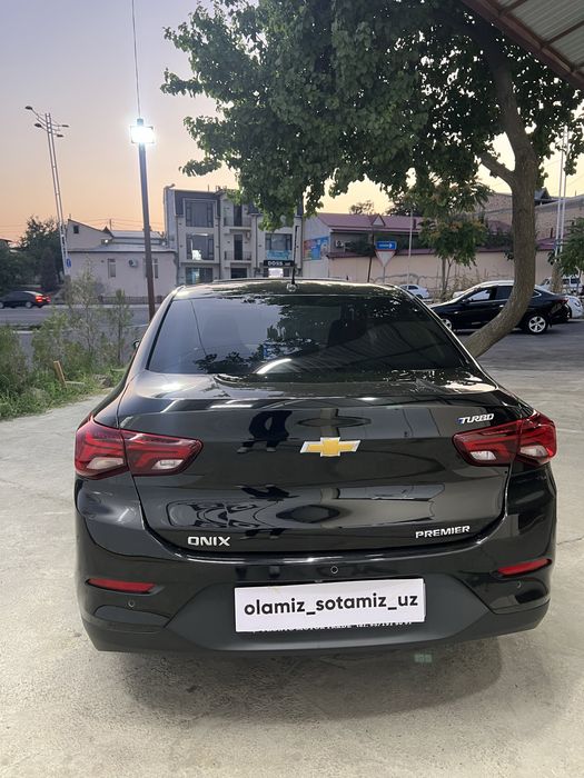 Onix premier + 2024