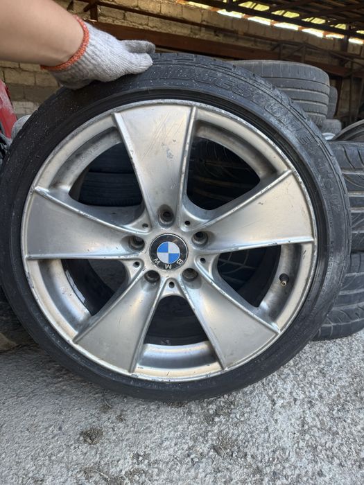 Бмв диски 265/35/18 перед 245/40/18