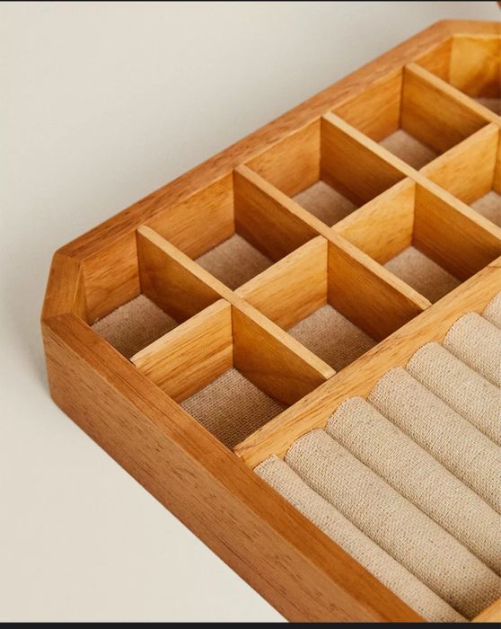 Аксессуарница , шкатулка