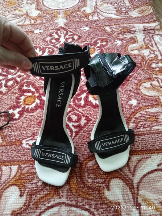 босоножка летний