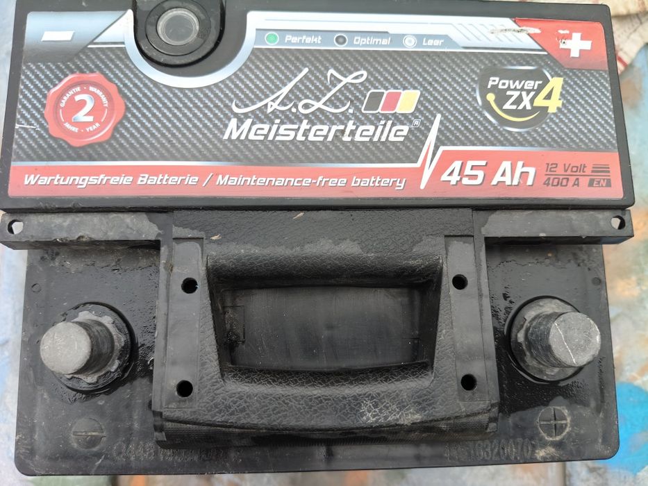 Baterie auto 12v-45Ah
