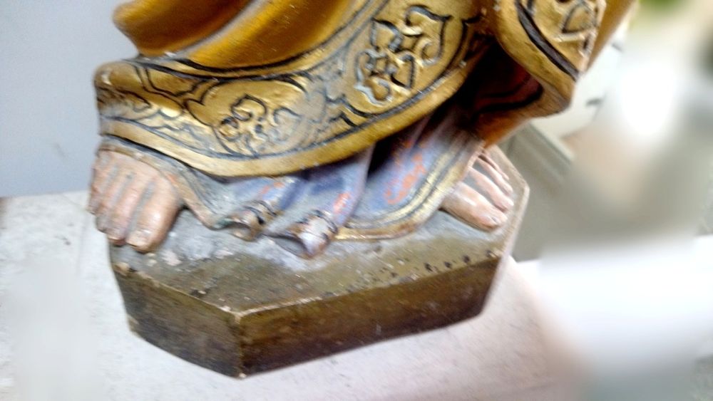 Фигура на светец