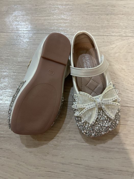 Туфли для девочки