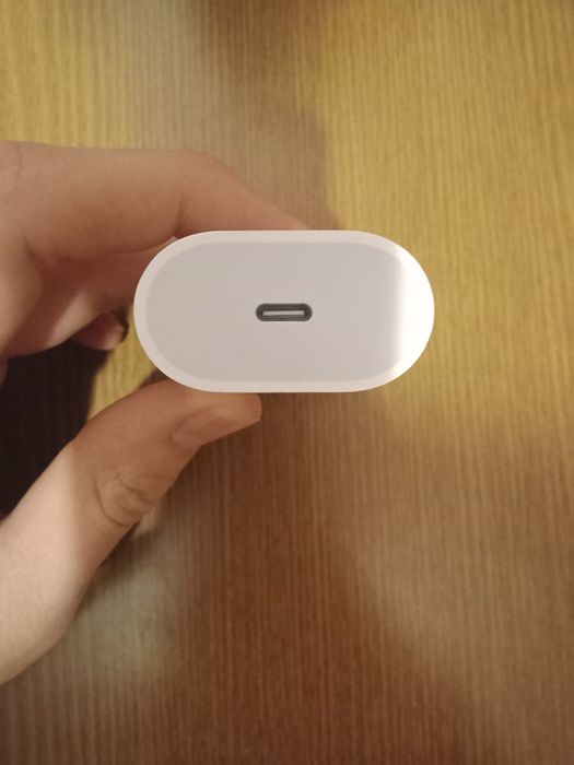 Ориг Айфон адаптер