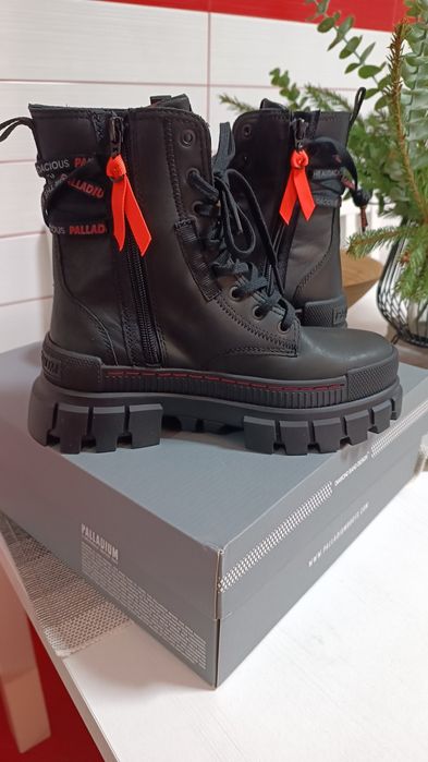 Ghete dama palladium