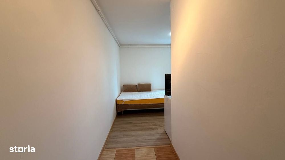 Garsoniera de inchiriat zona Titan