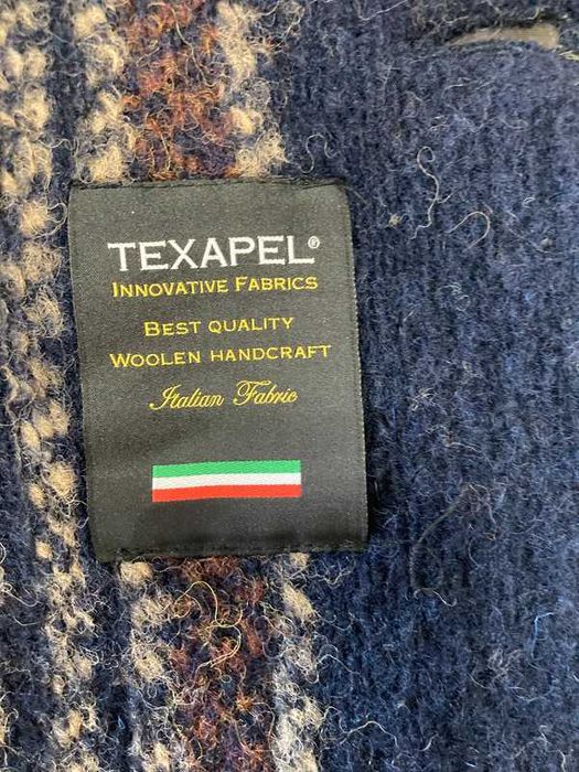 Scurta Promod, 60% lana, noua, fabricata in Maroc