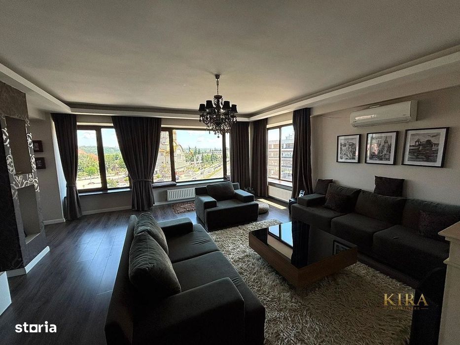 Apartament De Inchiriat Cu 3 Camere, Zona Centrala