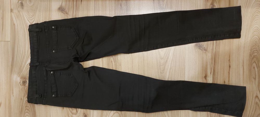 Страхотни дънки .